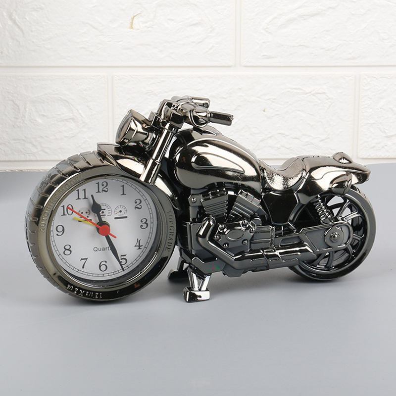 Creatieve Motor Wekker: Stoer Design