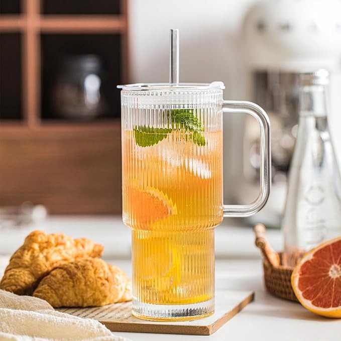 CLARA Geribbelde Glazen Drinkbeker met Handvat en Deksel voor Warme en Koude Dranken