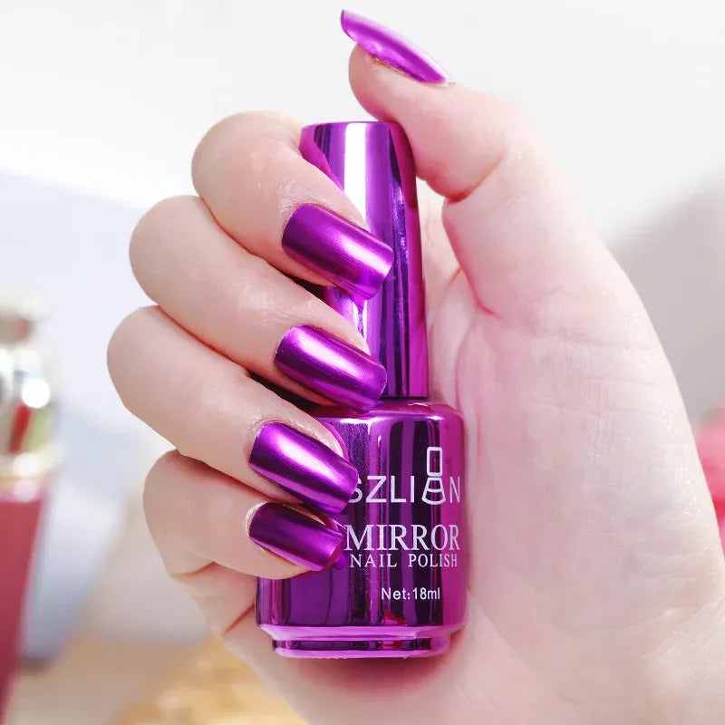 Metallic spiegel nagellak op waterbasis